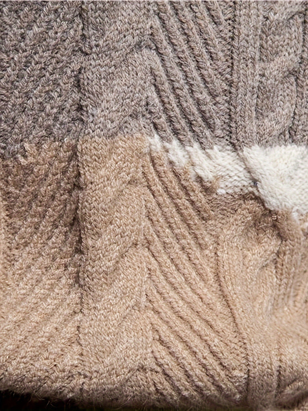 Simon | Textured color-Block Sweater