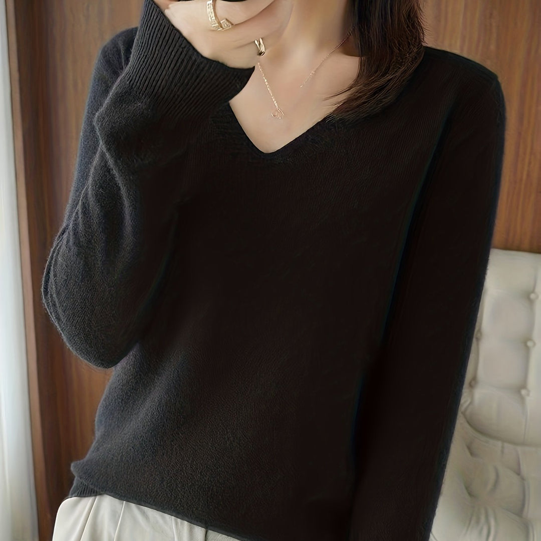 Selene | Soft V-Neck Sweater