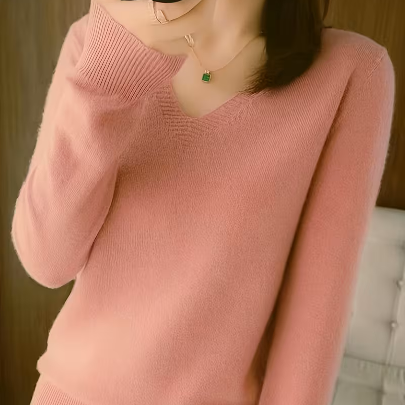 Selene | Soft V-Neck Sweater