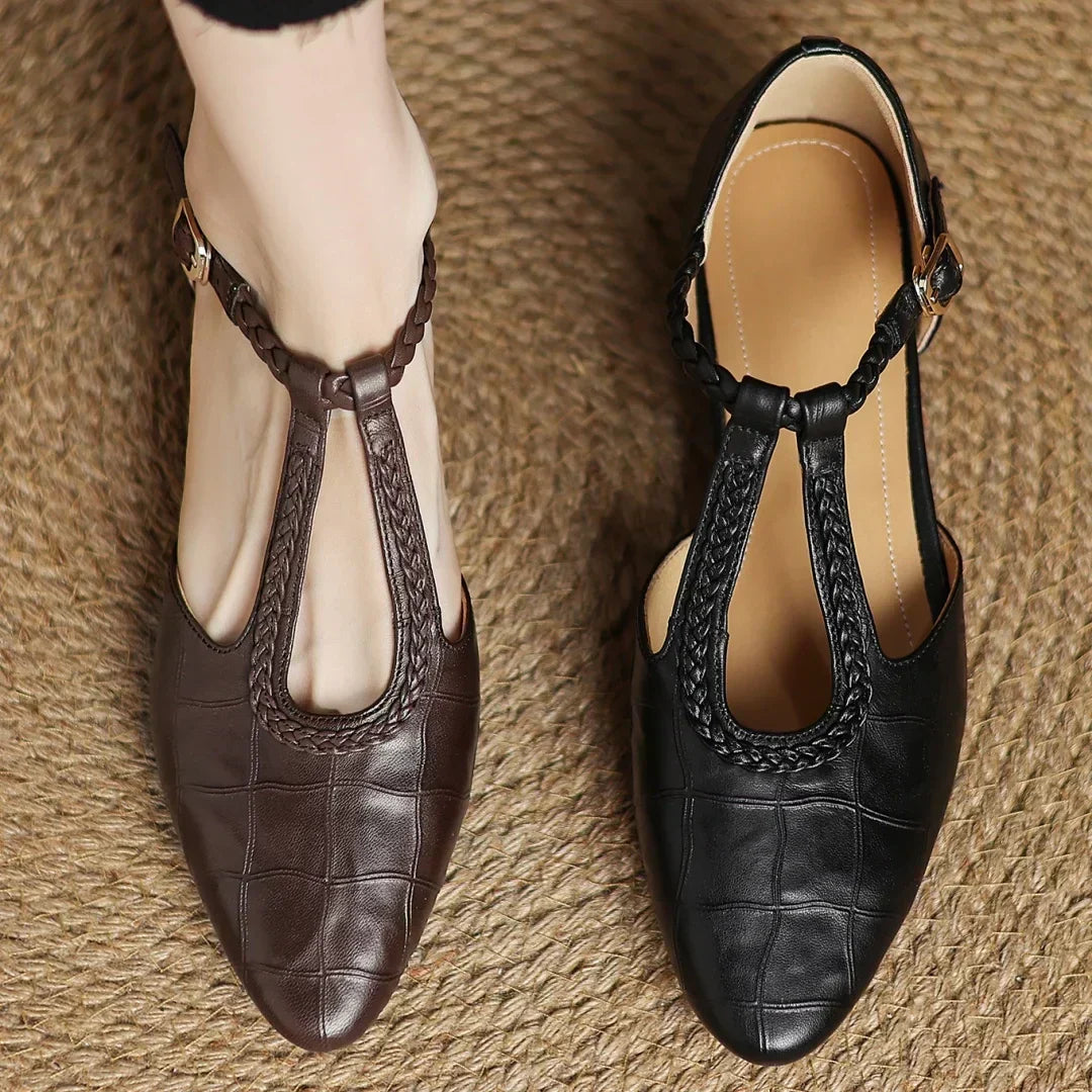 Danielle | Classic Strap Shoes