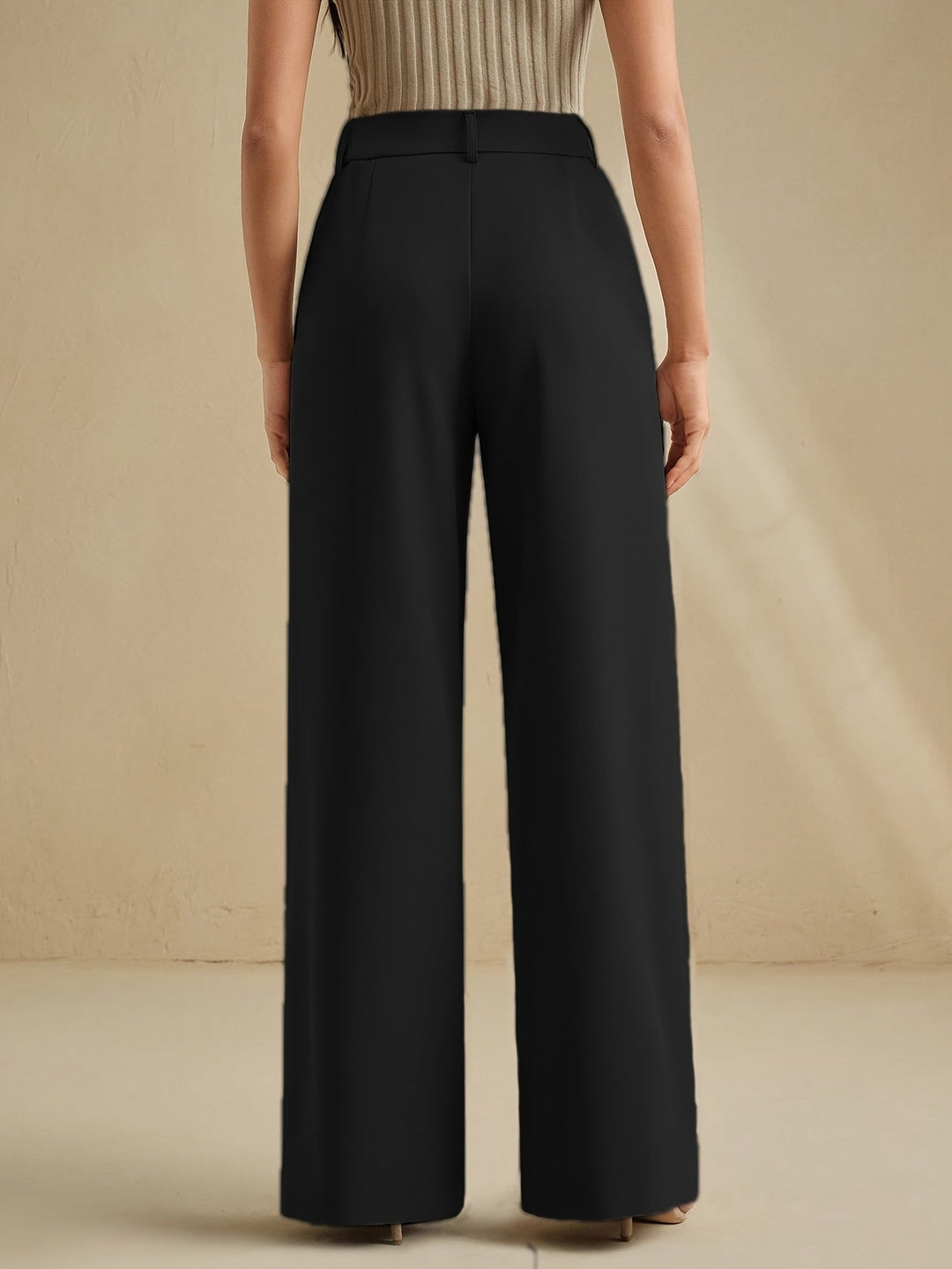 Marlowe | Pleated Wide-Leg Pants